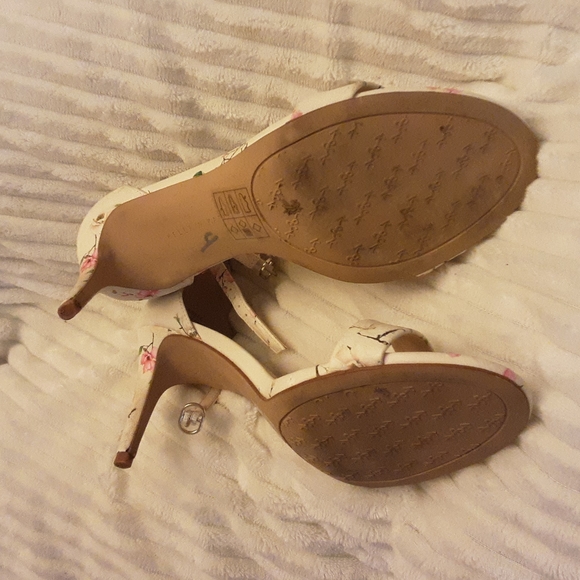 Summer 3" heels - Picture 2 of 4